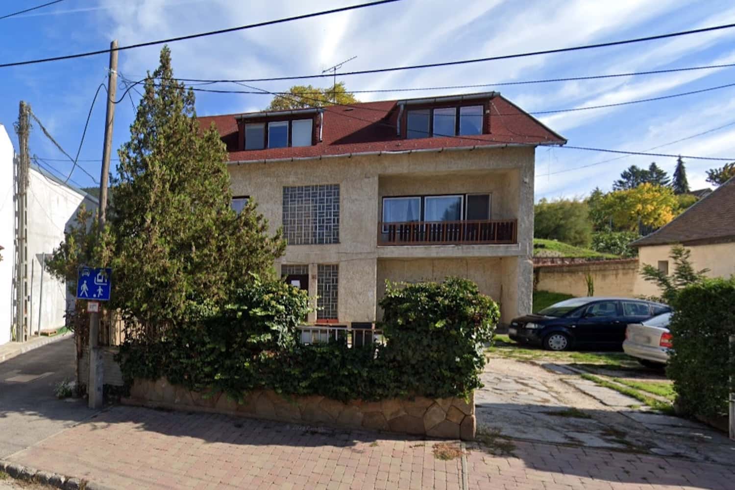 Szociális bérlakás